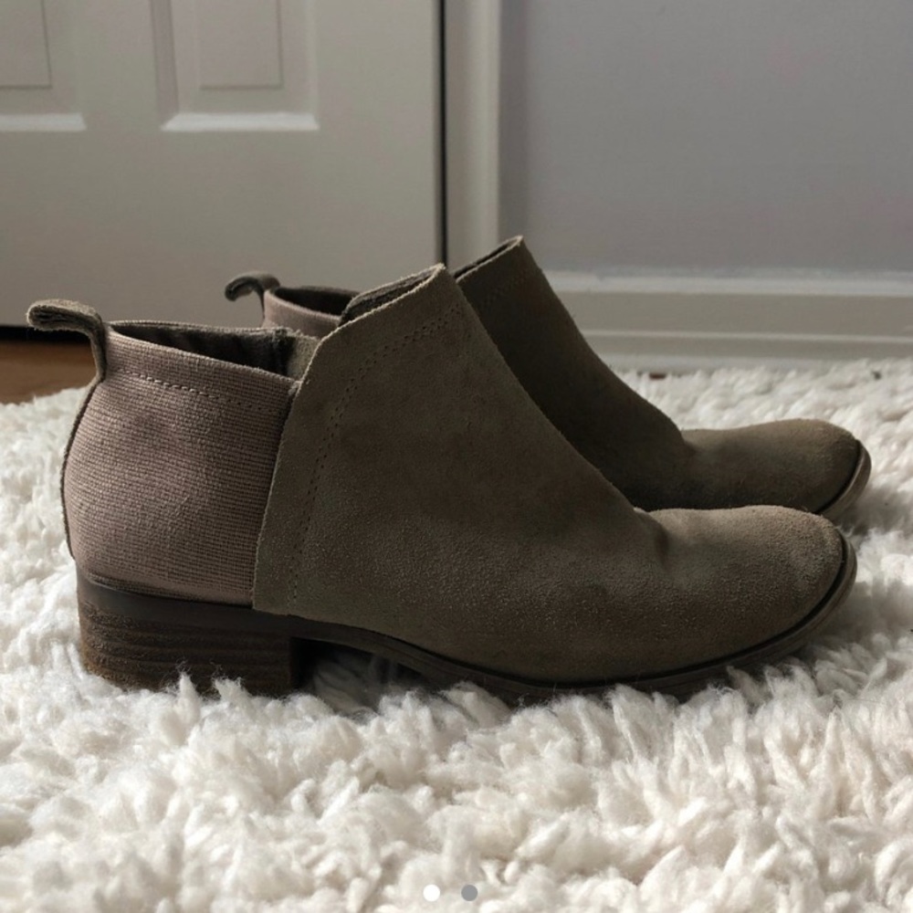 low rise boots